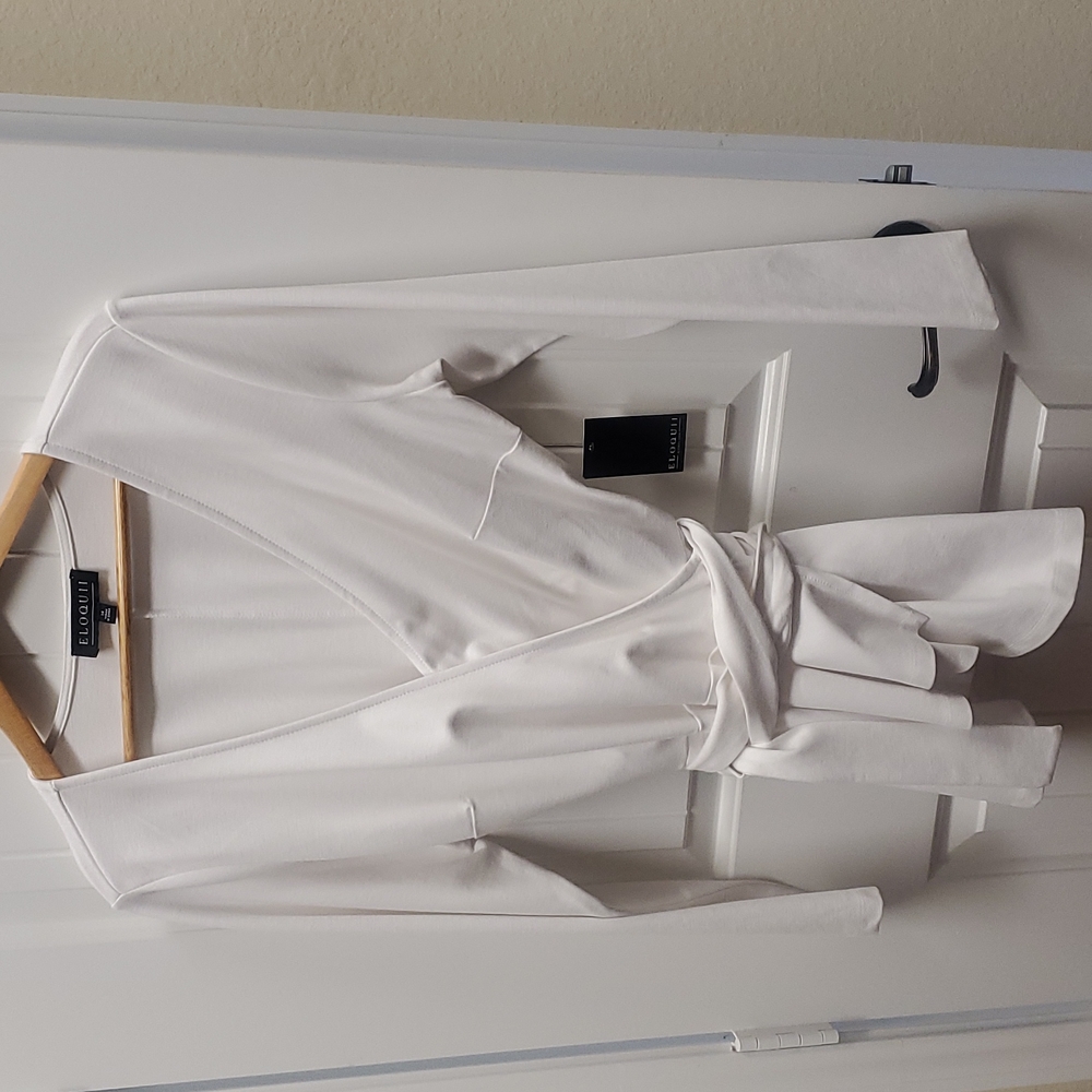 NWT Eloquii Ivory Wrap Top 14 Peplum